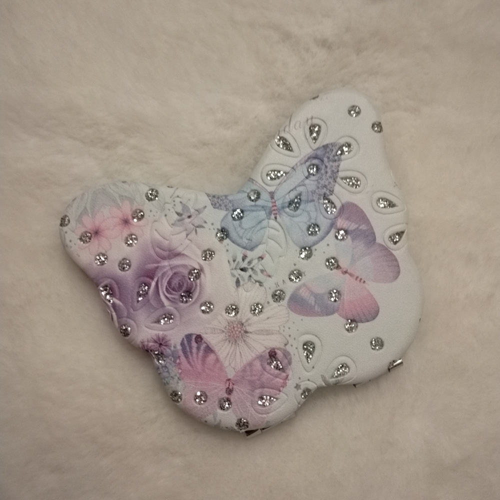 🎉S-HP🎉 3/$15 ✂️ *NIP* Butterfly Shaped Compact Mirror